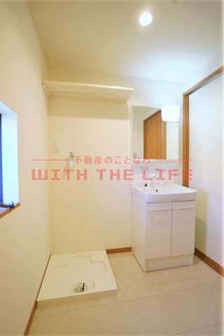 ティーレグノ羽犬塚【キャッシュバック対象物件】の洗面所|※同建築会社施工物件の写真　※現状優先