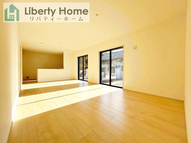 日立市滑川本町3期　新築戸建　1号棟の居間・リビング