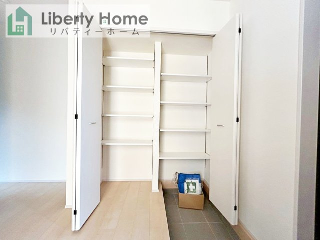 日立市滑川本町3期　新築戸建　1号棟の玄関