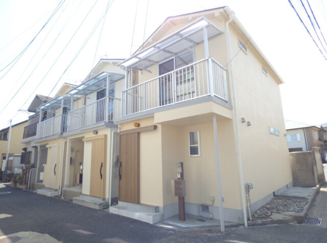 離宮前町１丁目貸家Ｂ棟