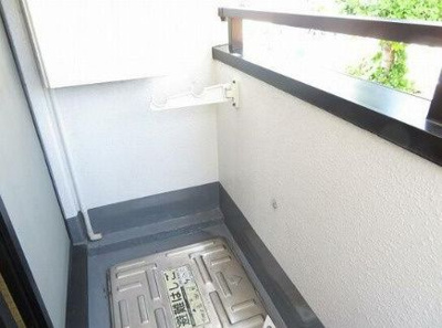 【バルコニー】 | スカイプラザ | お洗濯にも便利なバルコニー付き