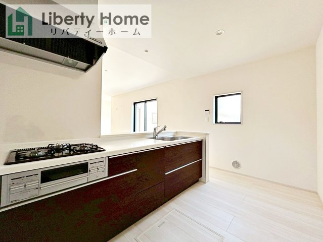日立市滑川本町3期　新築戸建　3号棟のキッチン