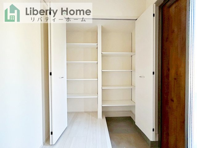 日立市滑川本町3期　新築戸建　3号棟の玄関