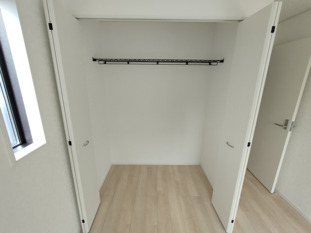 【Cradle Garden】　古河市小堤　第３　全2邸の収納|〇２号棟　クローゼット〇
大切なお洋服もしっかり収納できます（＾＾）
2025年12月撮影