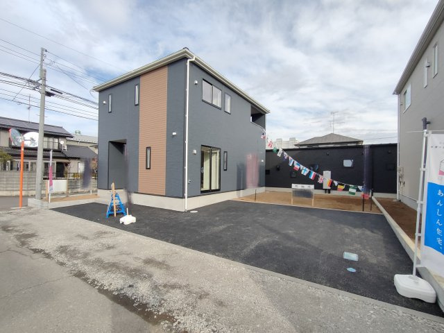 【Cradle Garden】　古河市小堤　第３　全2邸の外観|陽当り良好！ぜひ、現地にてご体感ください♪
2025年12月撮影