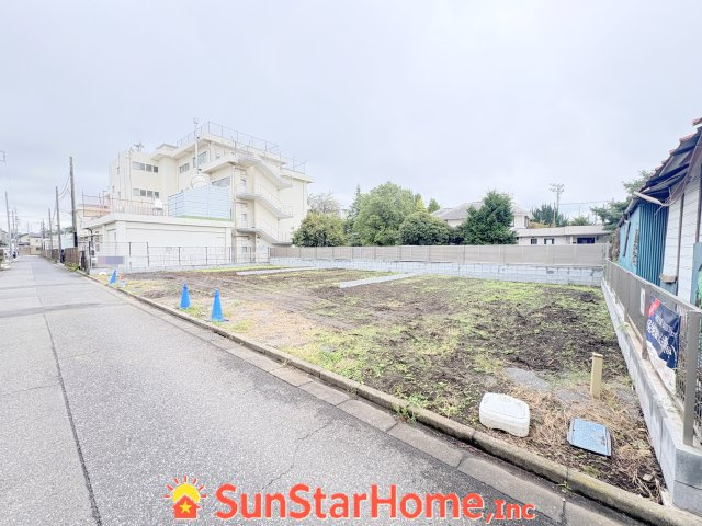 【サンスターホーム】福生市熊川　駅近売地1号地の前面道路含む現地写真