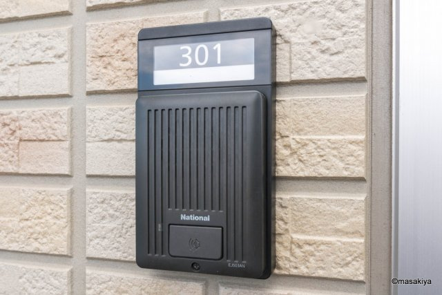 エクセラン昴のエントランス