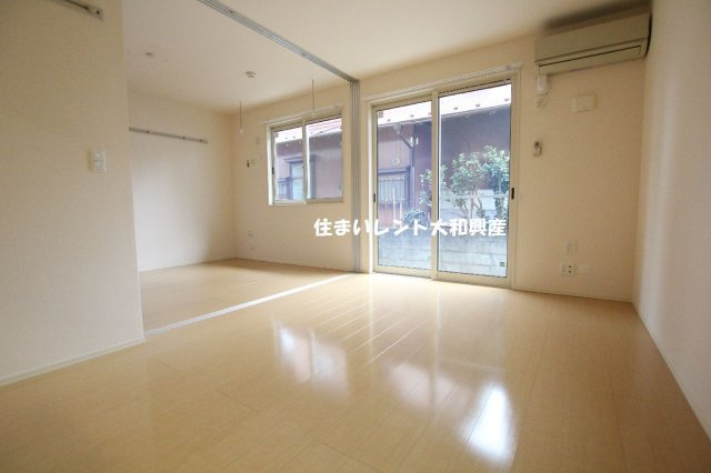 ガーラ南林間の居間・リビング