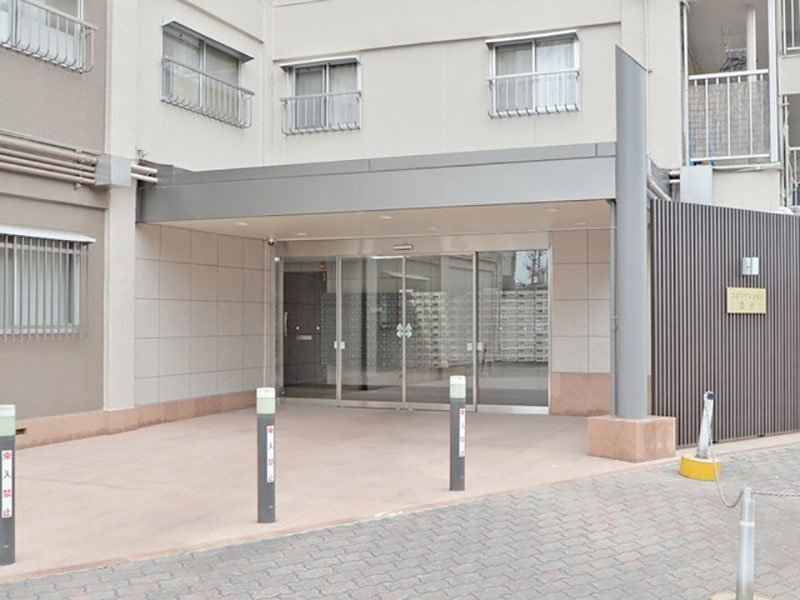 コボリマンション豊中のエントランス