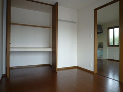 【内装】 | ロイヤルガーデンミルフィーＡ | 洋室