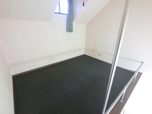 メゾンシンワの寝室