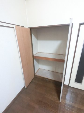 メゾンシンワの収納