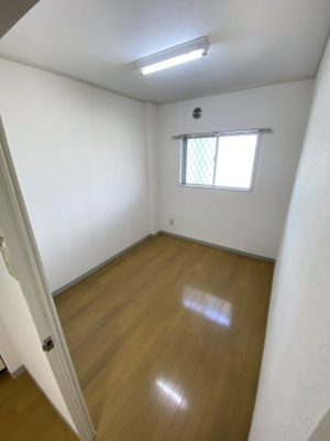 【洋室】 | メゾン陣屋下