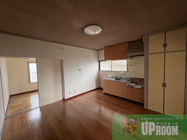 ハイツ五反田の居間・リビング