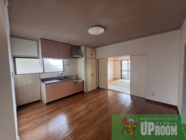 ハイツ五反田の居間・リビング