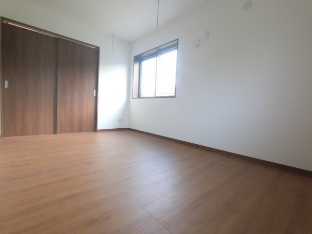 アルプスの洋室