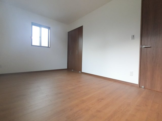 アルプスの洋室