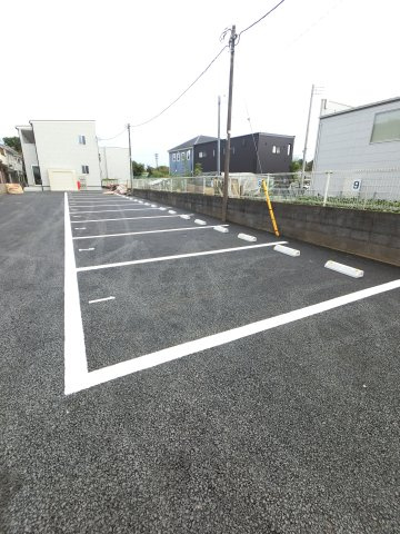 アルプスの駐車場