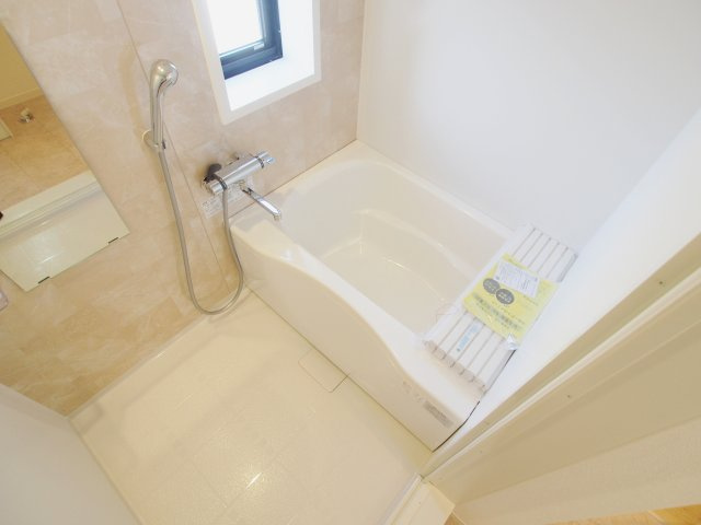 サントークKの浴室|※写真はリノベした別部屋のものです。