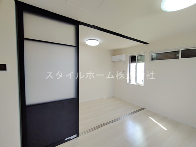 【和室】 | メゾン・ド・エール | 同建物内別部屋の写真です。