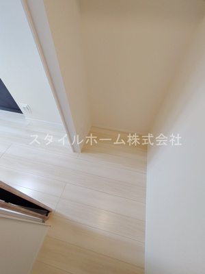 【設備】 | メゾン・ド・エール | 同建物内別部屋の写真です。