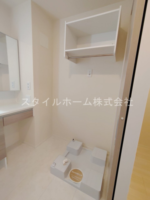 【洗面所】 | メゾン・ド・エール | 同建物内別部屋の写真です。