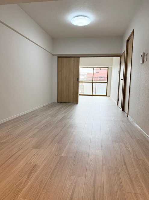 クローバーハイツ森小路3号棟　3階の居間・リビング