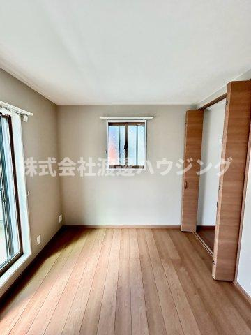 宮田町２丁目一戸建のその他|窓