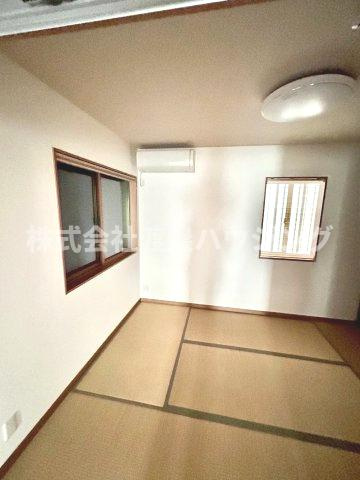 宮田町２丁目一戸建のその他|窓