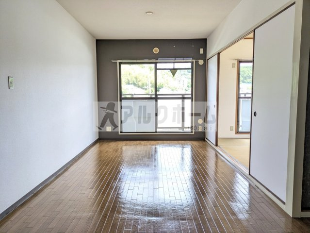 グレープコートの居間・リビング