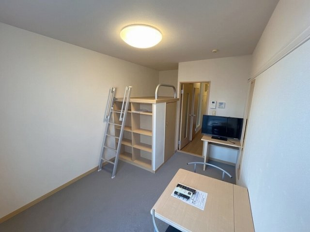 レオパレス壽光Ⅱの居間・リビング