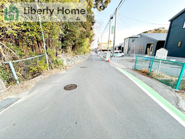 日立市滑川本町3期　新築戸建　6号棟の前面道路含む現地写真
