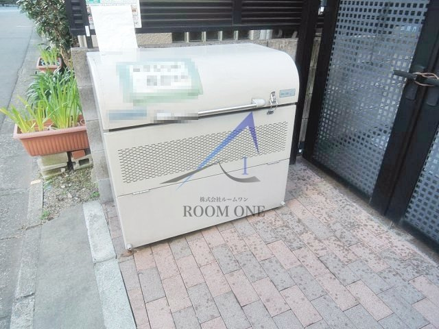 ミナレット桜台のその他共用部分|敷地内ごみ置き場です。