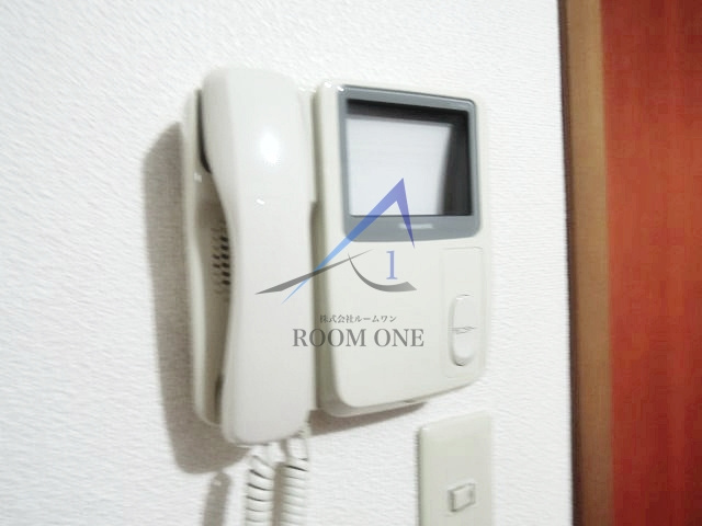 ミナレット桜台のセキュリティ|モニター付きインターホンです。