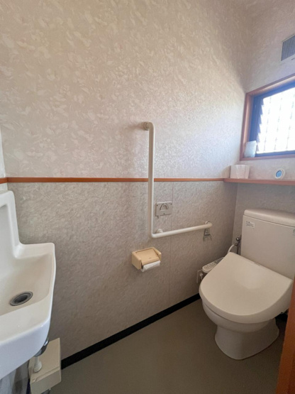 【トイレ】 | 高知市中万々