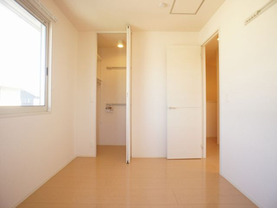 【寝室】 | プライムコートA | 充実収納付きの北側洋間です♪