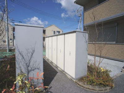 【その他】 | プライムコートA | 便利な外物置が付いています♪