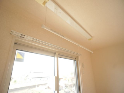 【設備】 | プライムコートA | 室内物干し付きです♪