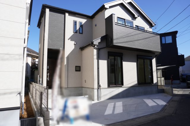 草加市谷塚上町 新築分譲住宅の外観
