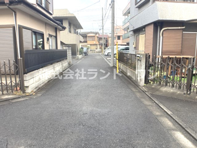 【前面道路含む現地写真】 | 所沢市東狭山ケ丘1丁目 | 接道：西側約4ｍ公道