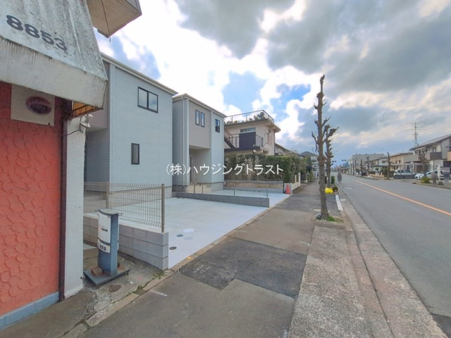 仲介手数料無料　ハートフルタウン所沢市中新井３丁目885番・新築全２棟の前面道路含む現地写真
