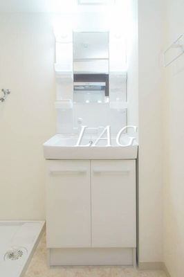 【洗面所】 | レオ四拾六番館 | 洗面台です。