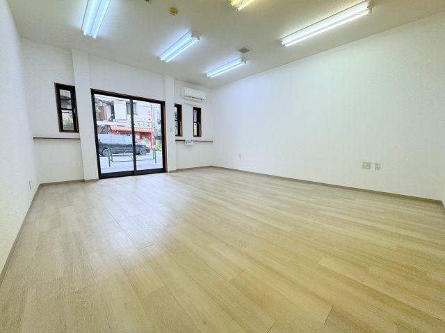 堀切3丁目事務所の内装