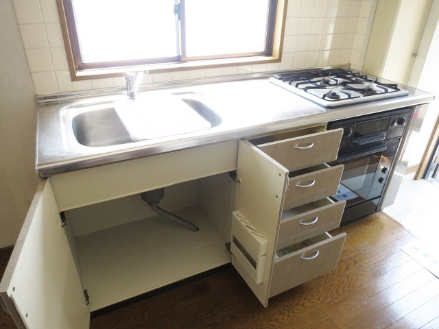 エスポアールのキッチン|キッチン収納です。