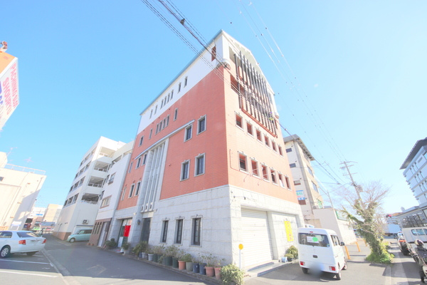 神田ビルの外観