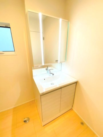 【独立洗面台】