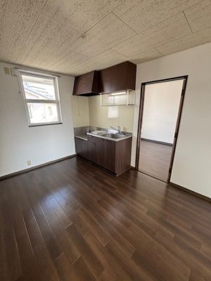 【キッチン】 | コーポ柿原 | 吊戸棚付き