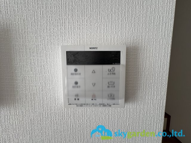 藤沢市鵠沼海岸6丁目　新築戸建　全2棟A号棟の設備|給湯スイッチ