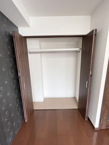 大阪市都島区内代町１丁目の賃貸マンションの収納