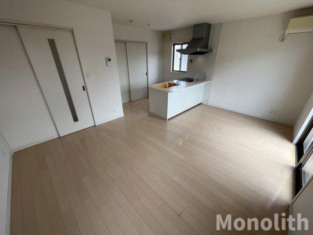 ミューズ二色C棟の居間・リビング